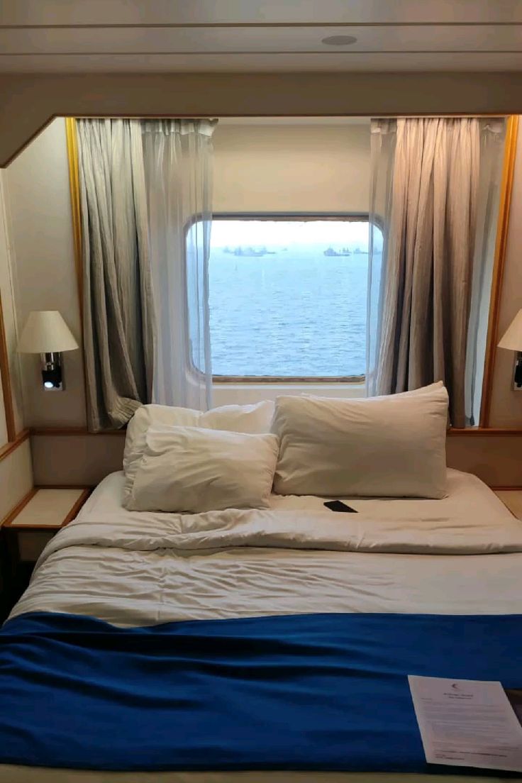 Cabin Room